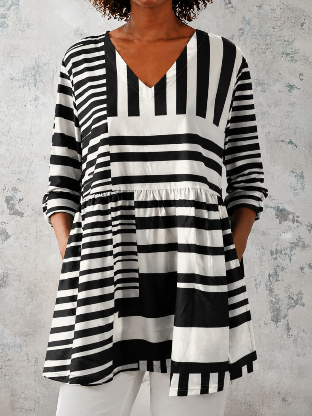 Sophie | Long Blouse with V-Neck