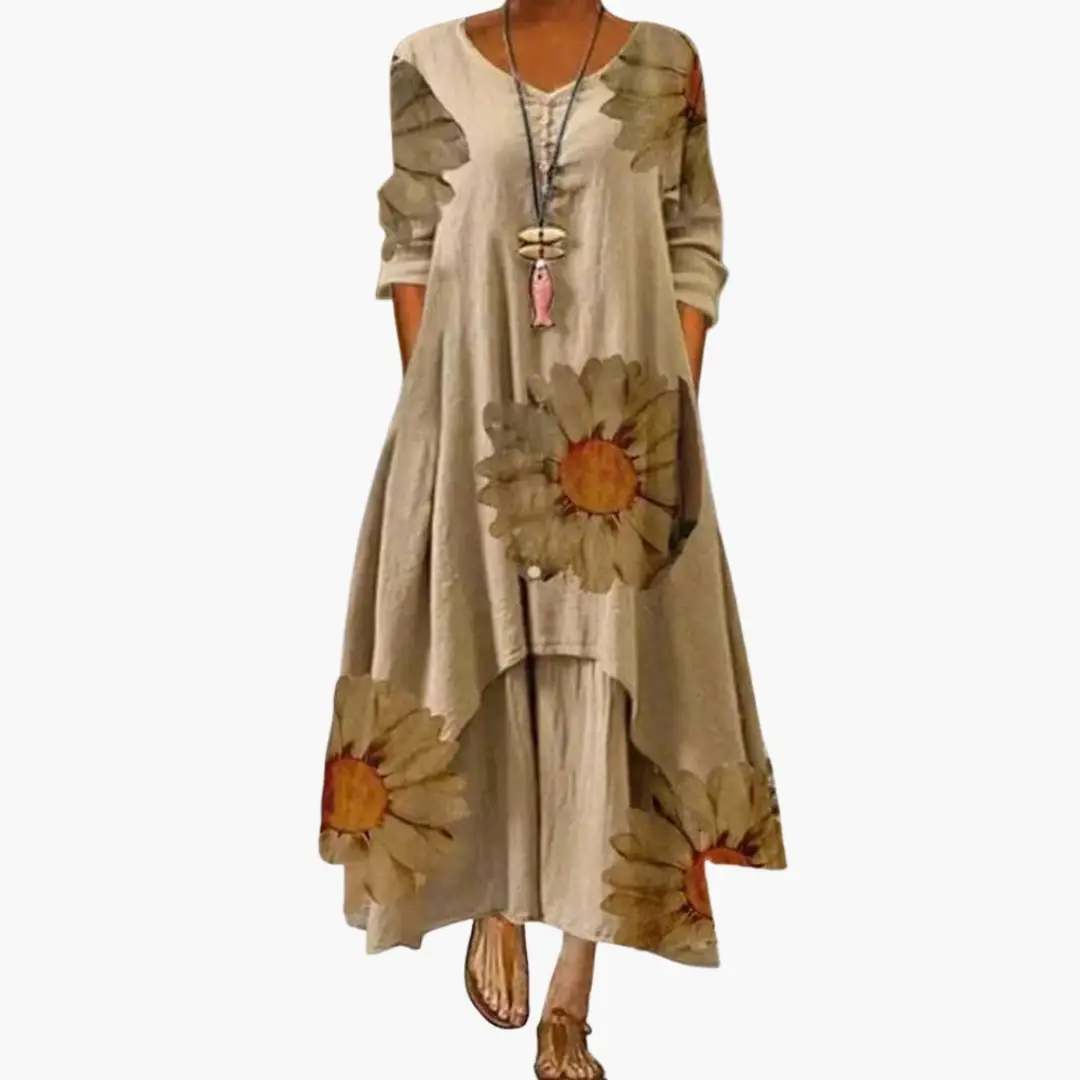Women’s Long Sleeve Dress with Round Neckline and Side Pockets
